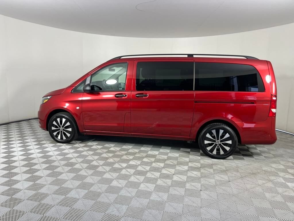 Certified 2023 Mercedes-Benz Metris Passenger Minivan/Van
