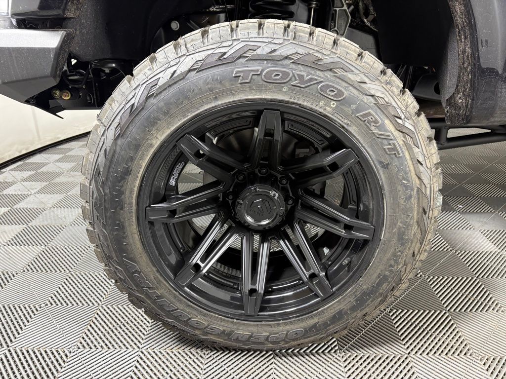 2025 Ford F-250 Super Duty Lariat - Photo 12