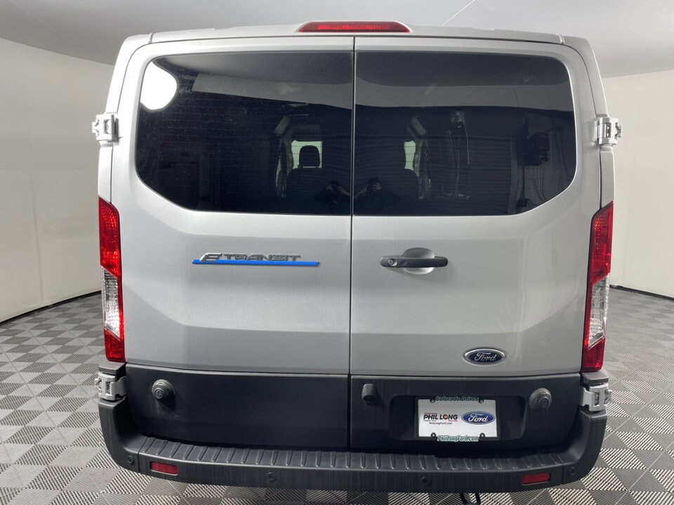 2023 Ford Transit photo 4