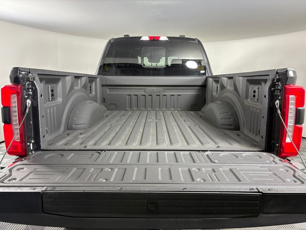 2025 Ford F-250 Super Duty Lariat - Photo 36