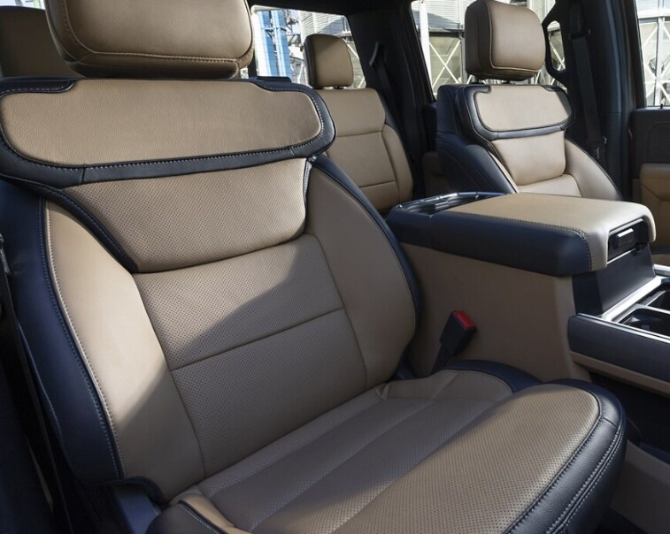 2025 Ford Super Duty Interior