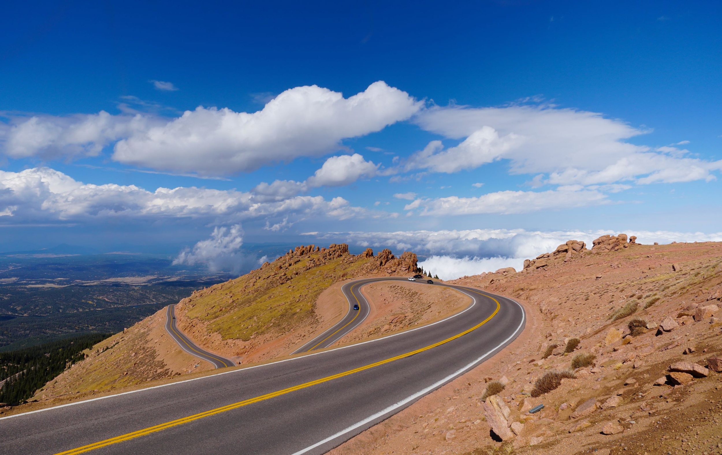 A view of the Pikes Peak Highway above the tree line.