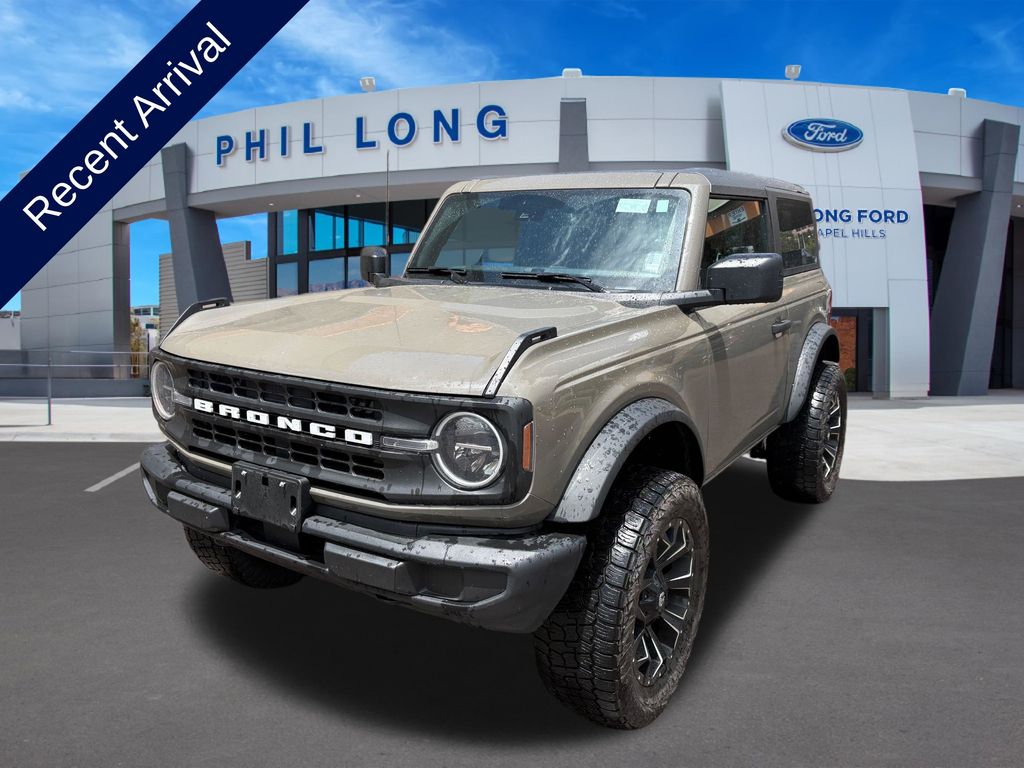 2025 Ford Bronco Base 4x4's photo