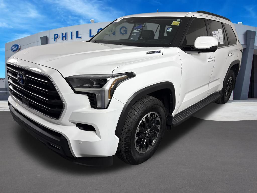 2024 Toyota Sequoia TRD Pro 4WD i-FORCE MAX Hybrid's photo