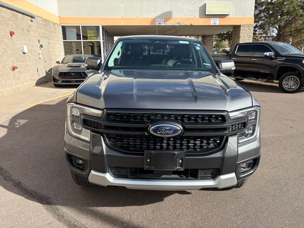 2024 Ford Ranger Lariat photo 2