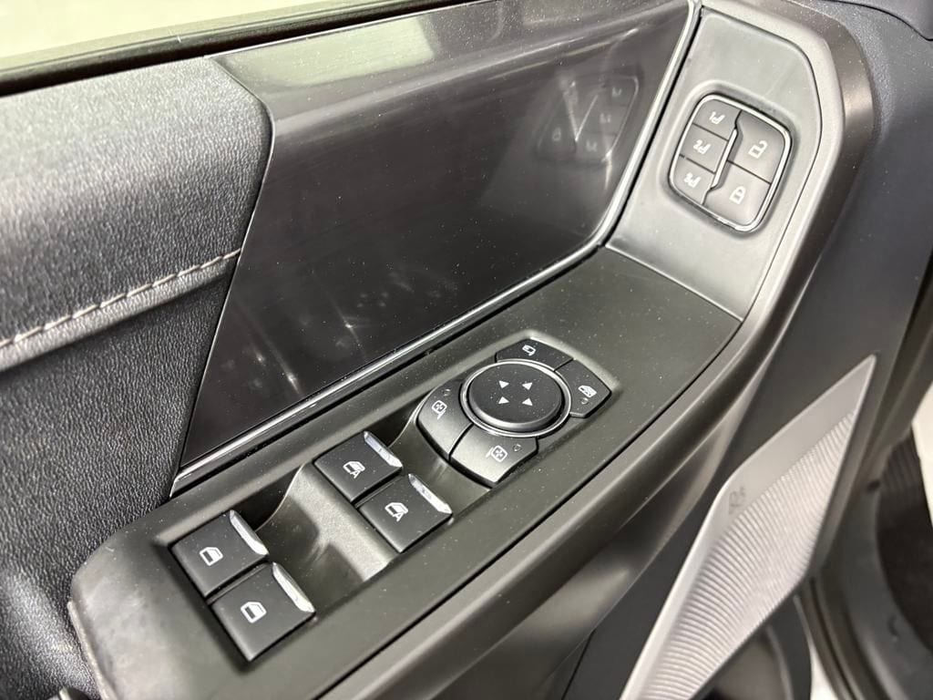 2025 Ford F-150 Lariat - Photo 17