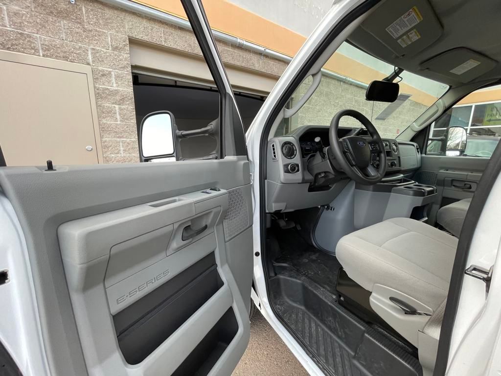 2024 Ford E-Series Cutaway Base - Photo 13