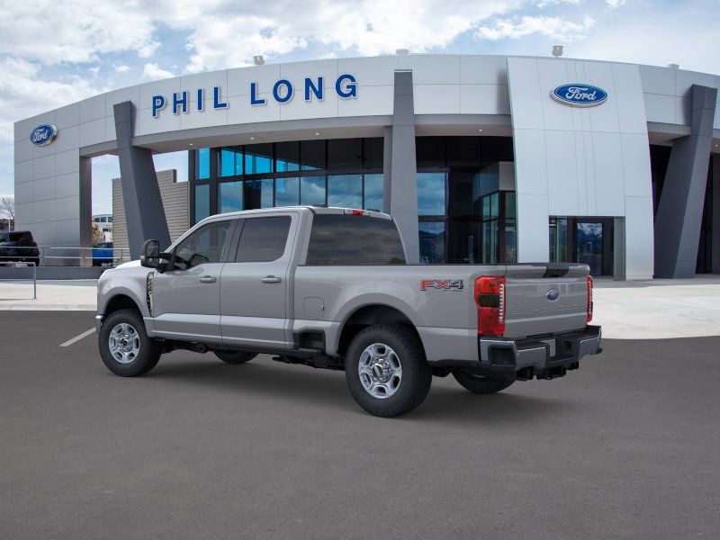 2026 Ford F-350 XLT photo 4
