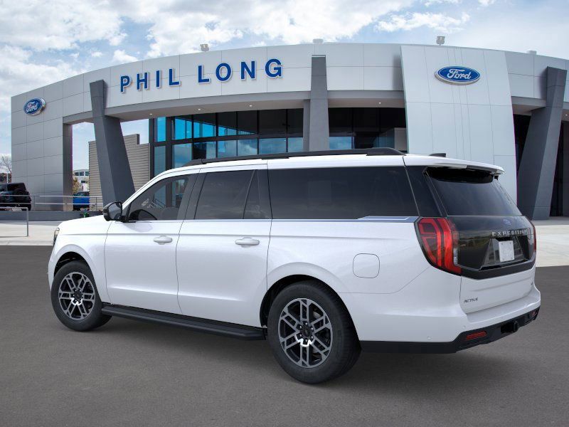 2025 Ford Expedition MAX photo 2