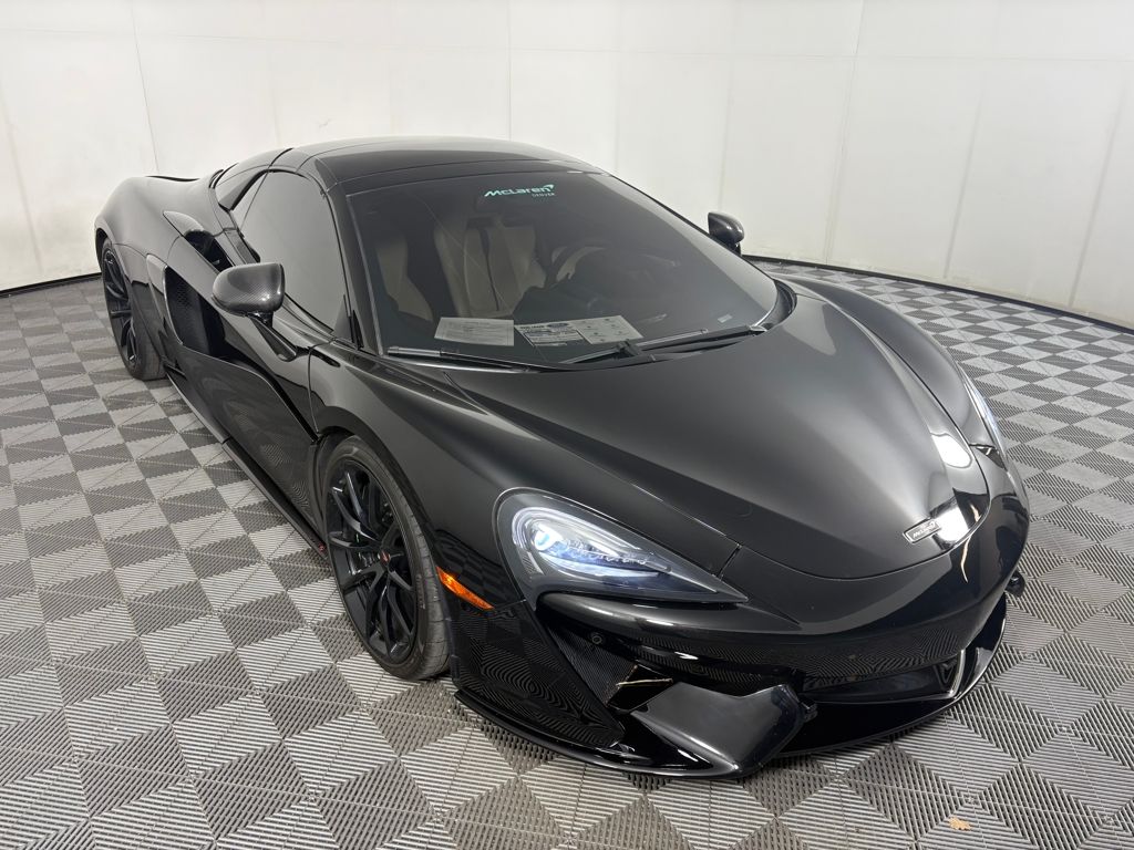 2018 McLaren 570S Base