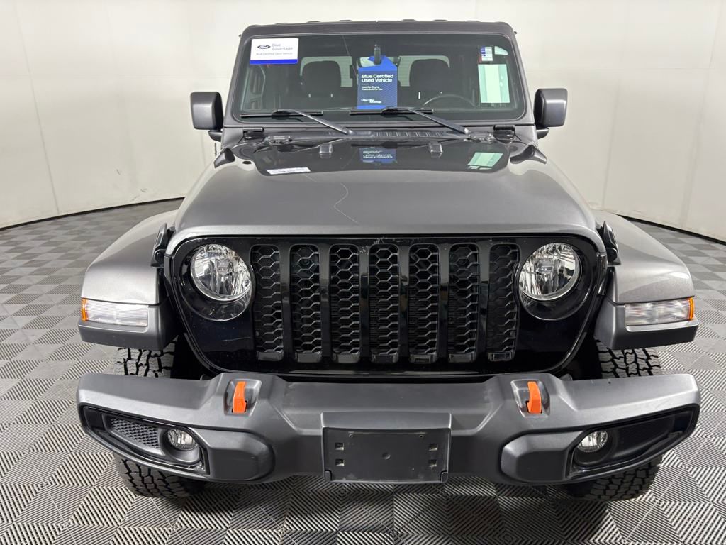 2022 Jeep Gladiator Sport Altitude photo 2