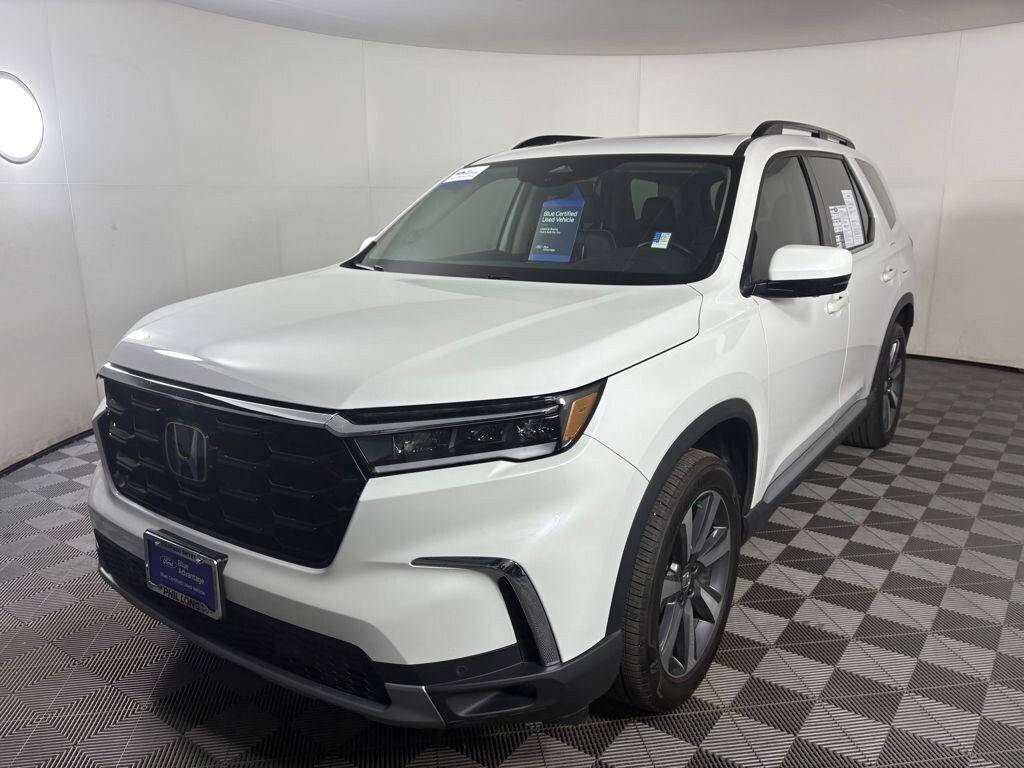 Certified 2025 Honda Pilot Elite SUV