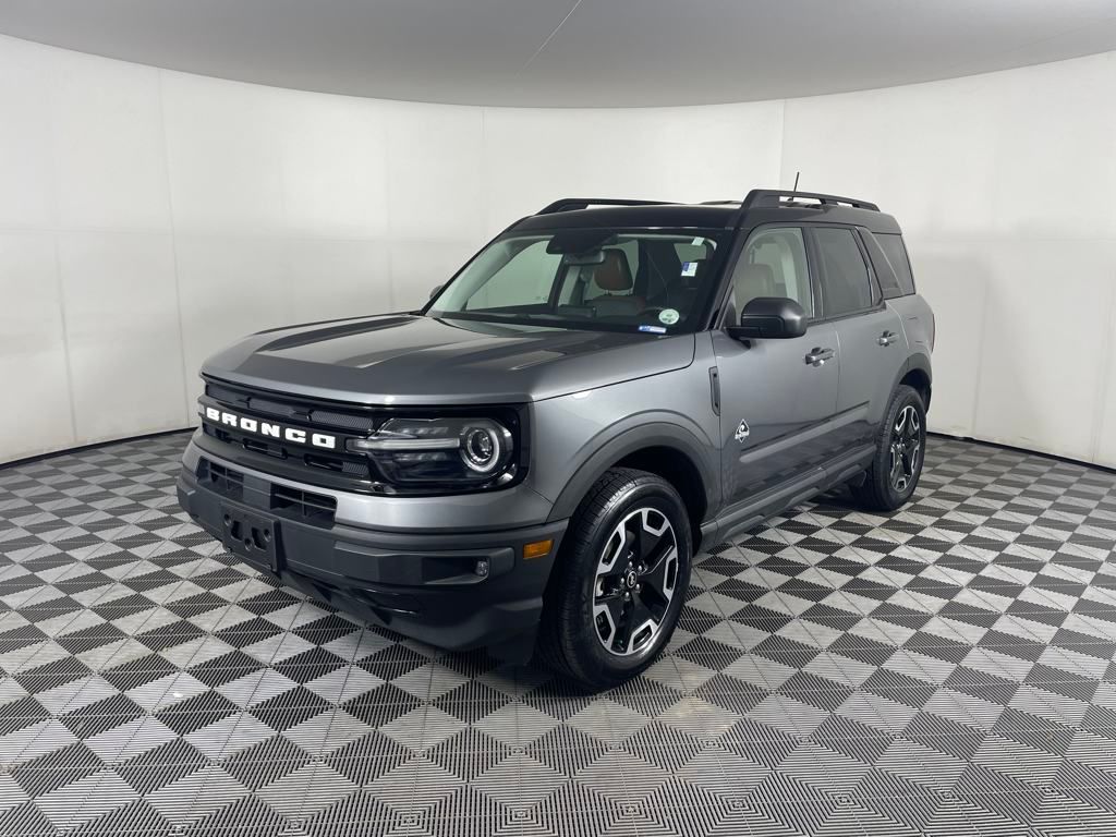 2021 Ford Bronco Sport Outer Banks photo 3