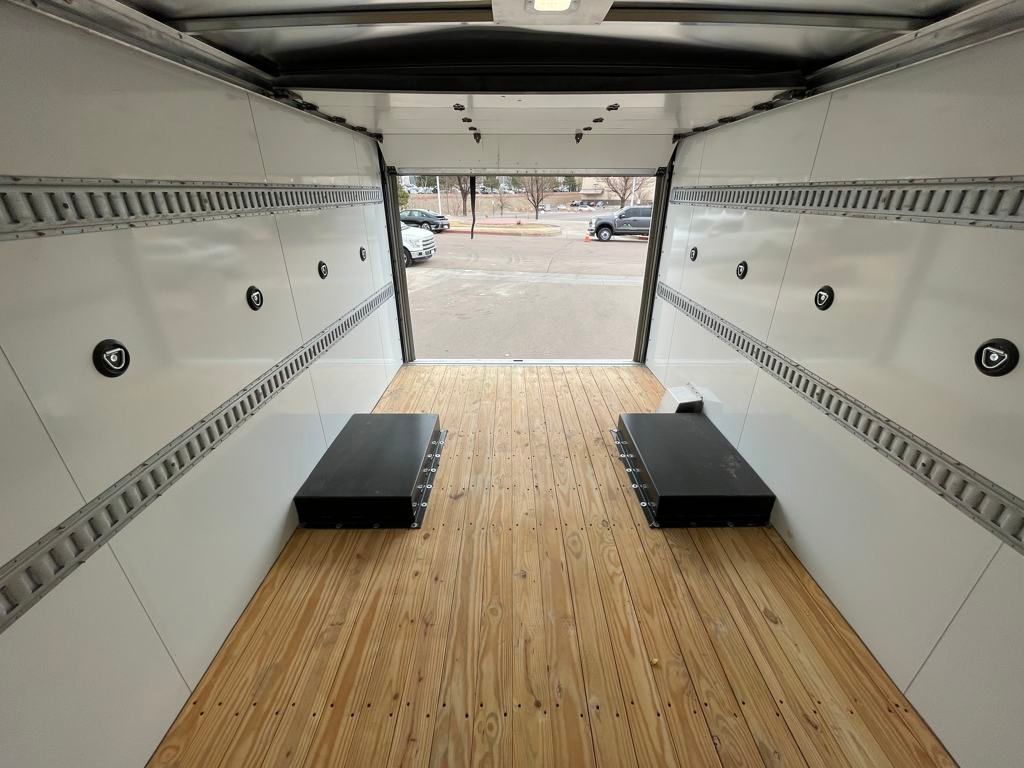 2024 Ford E-Series Cutaway Base - Photo 31