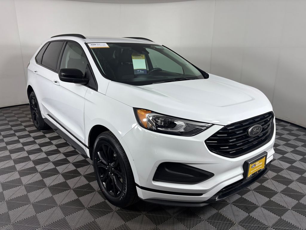 2023 Ford Edge SE