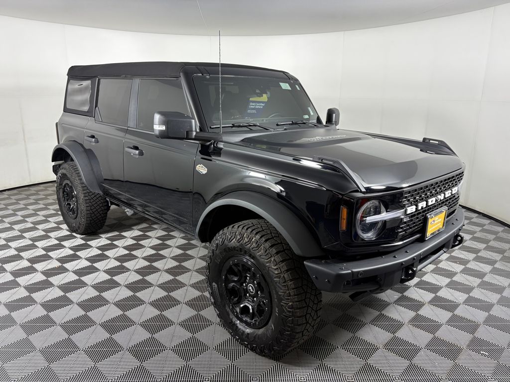 2024 Ford Bronco 4-Door Wildtrak's photo