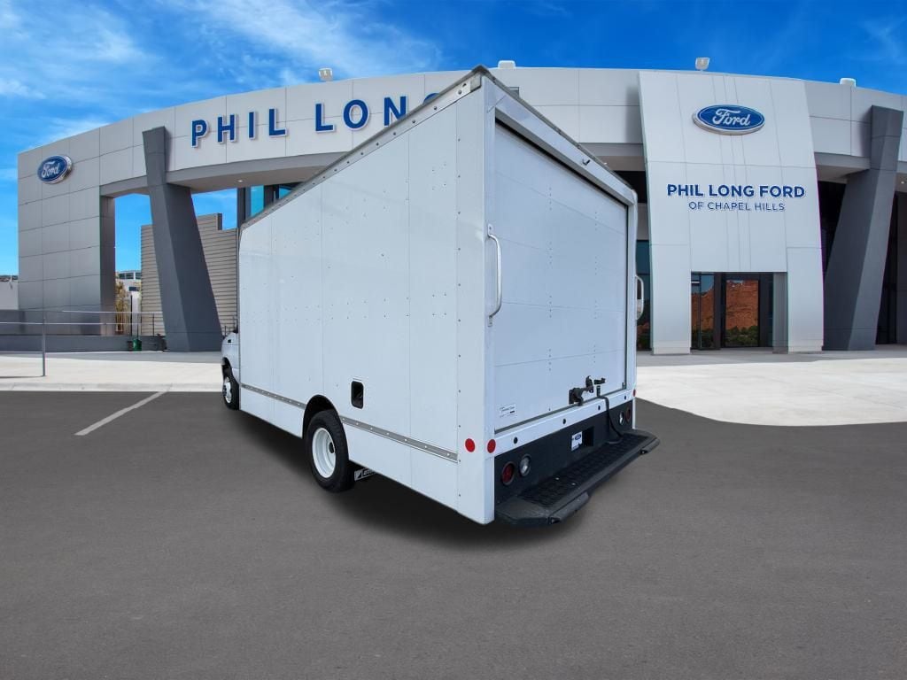 2024 Ford E-Series Cutaway Base - Photo 5