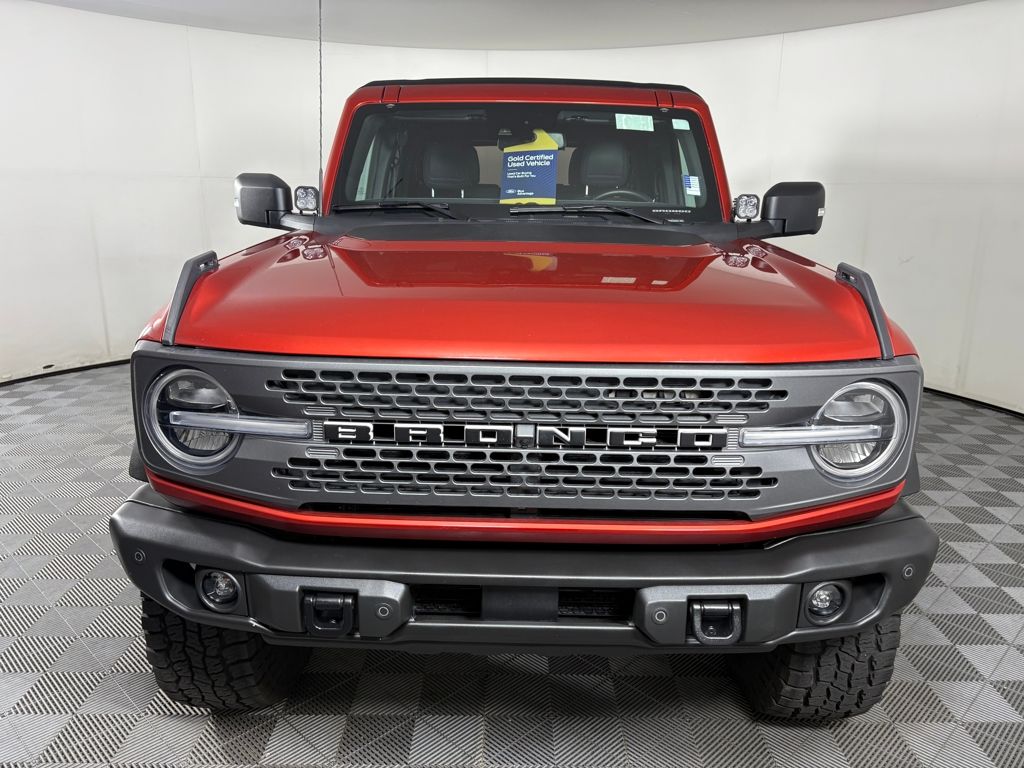 2022 Ford Bronco Badlands photo 2