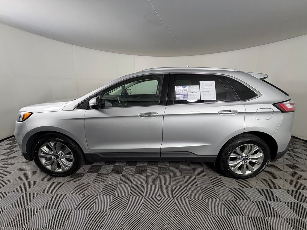 Certified 2019 Ford Edge Titanium SUV