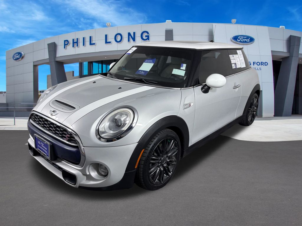 2017 MINI Cooper S's photo