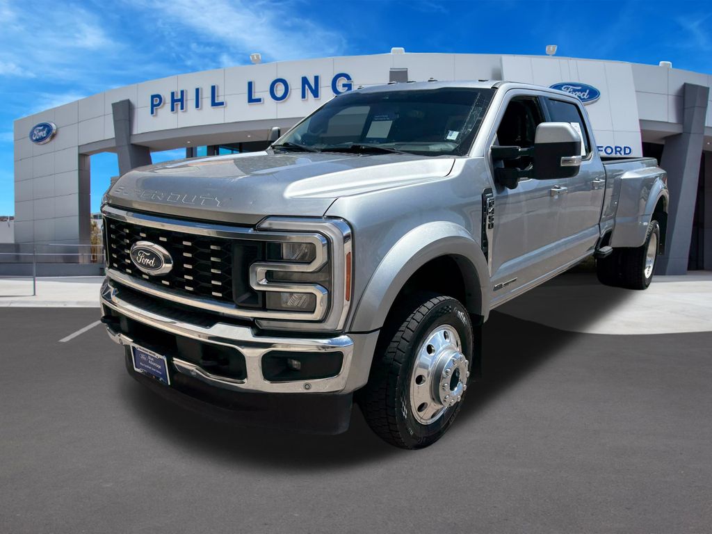 2023 Ford F-450 Lariat 4x4 Crew Cab 8' Box DRW's photo