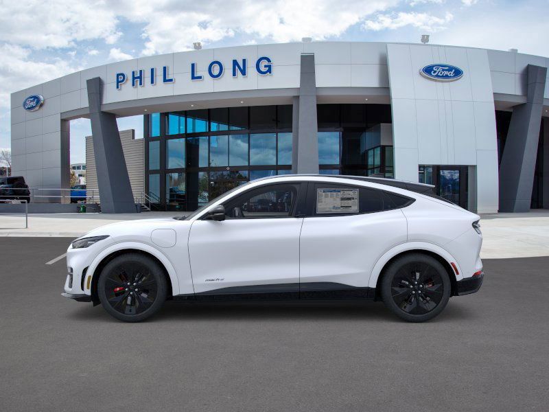 2025 Ford Mustang Mach-E GT photo 3