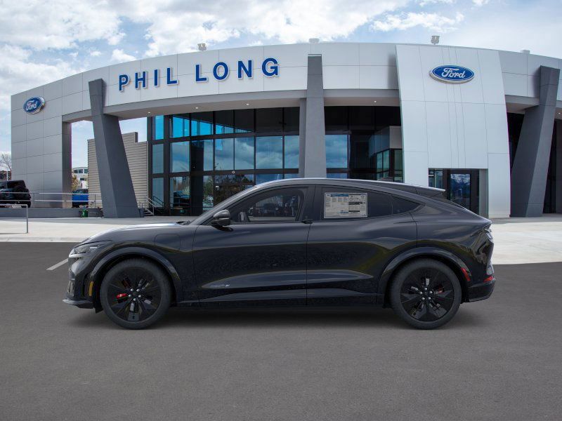 2025 Ford Mustang Mach-E GT photo 2