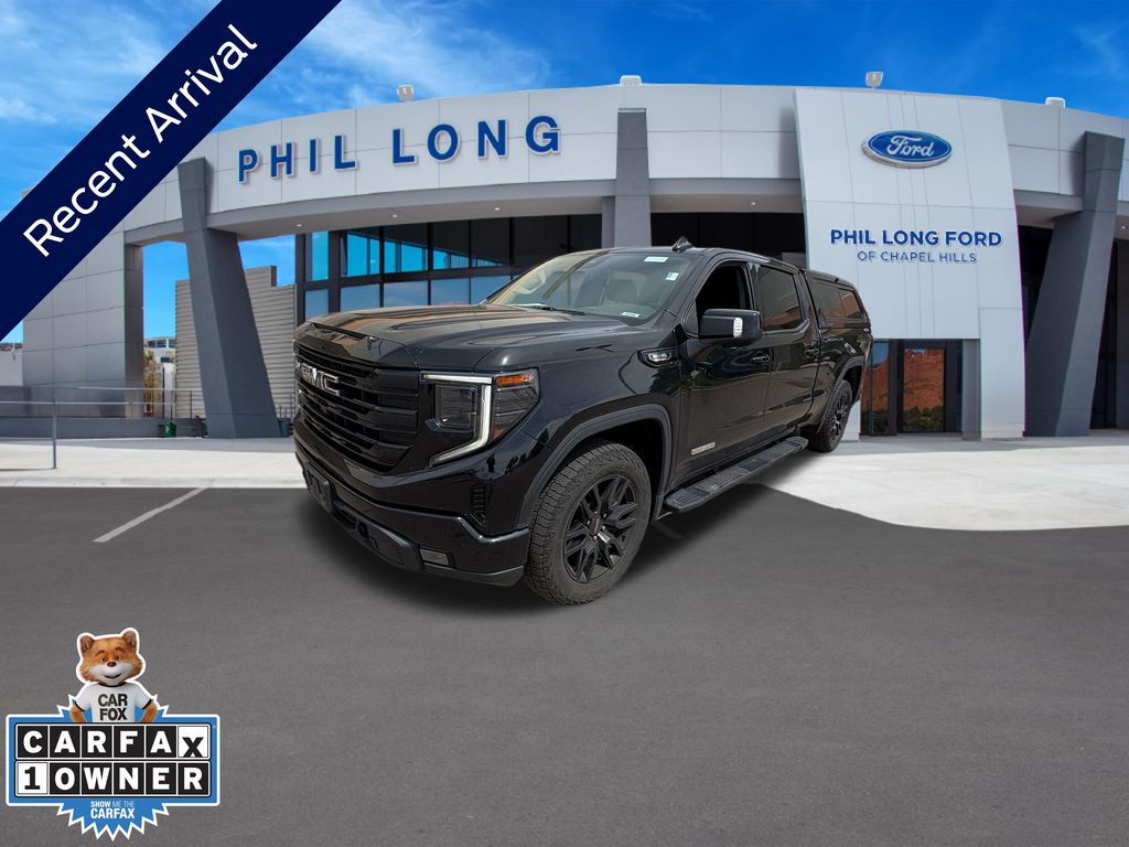 2023 GMC Sierra 4WD Crew Cab Short Box Elevation's photo
