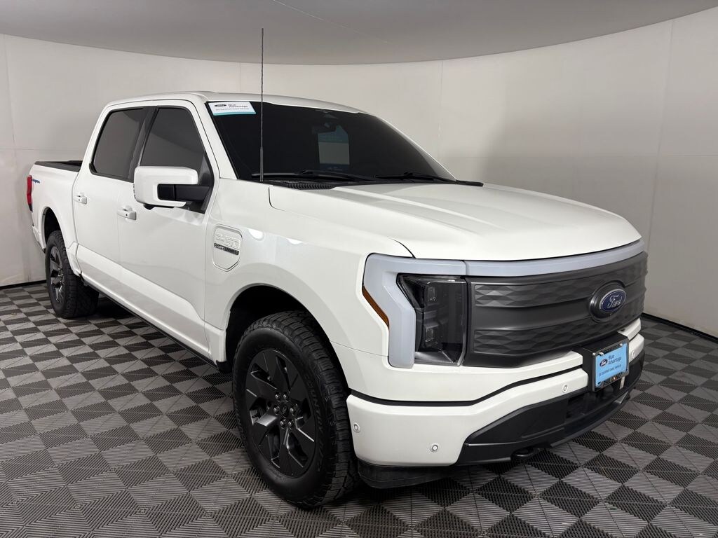 Used 2023 Ford F-150 Lightning Lariat Truck