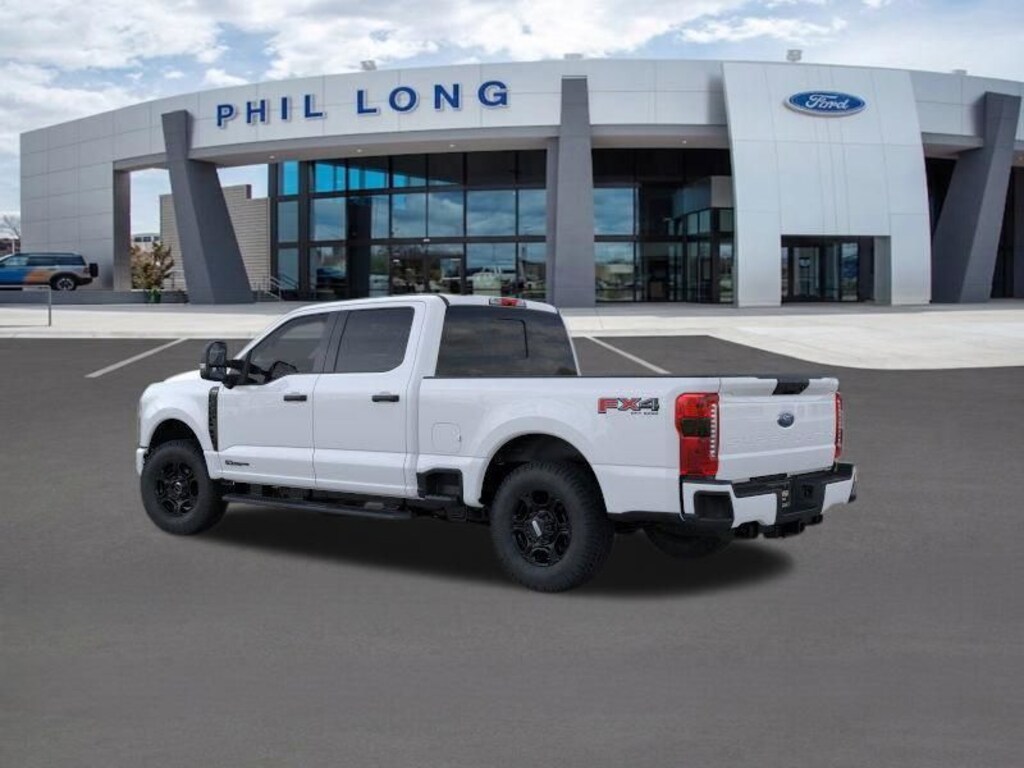 New 2026 Ford F-250SD XL Truck Crew Cab