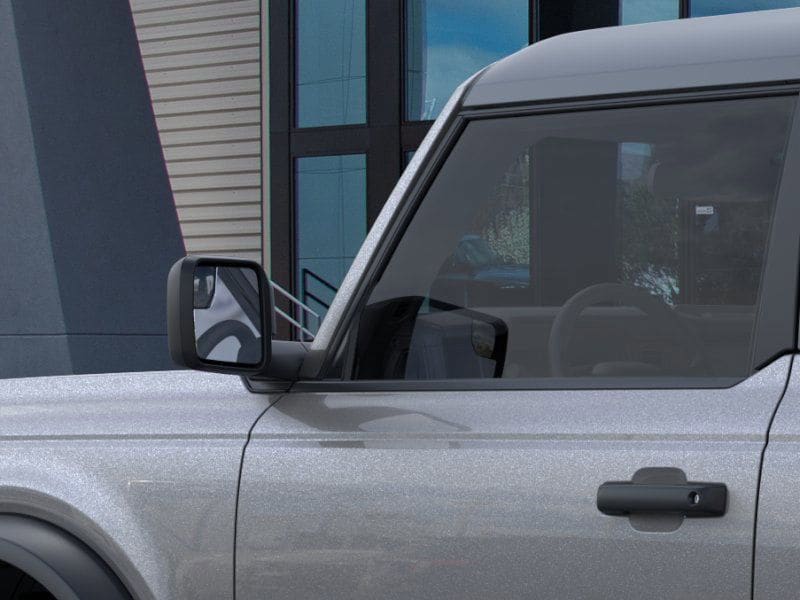 2025 Ford Bronco Base photo 2