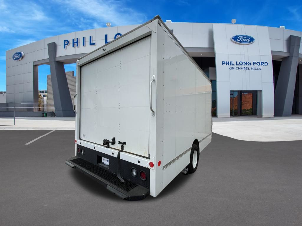 2024 Ford E-Series Cutaway Base - Photo 8