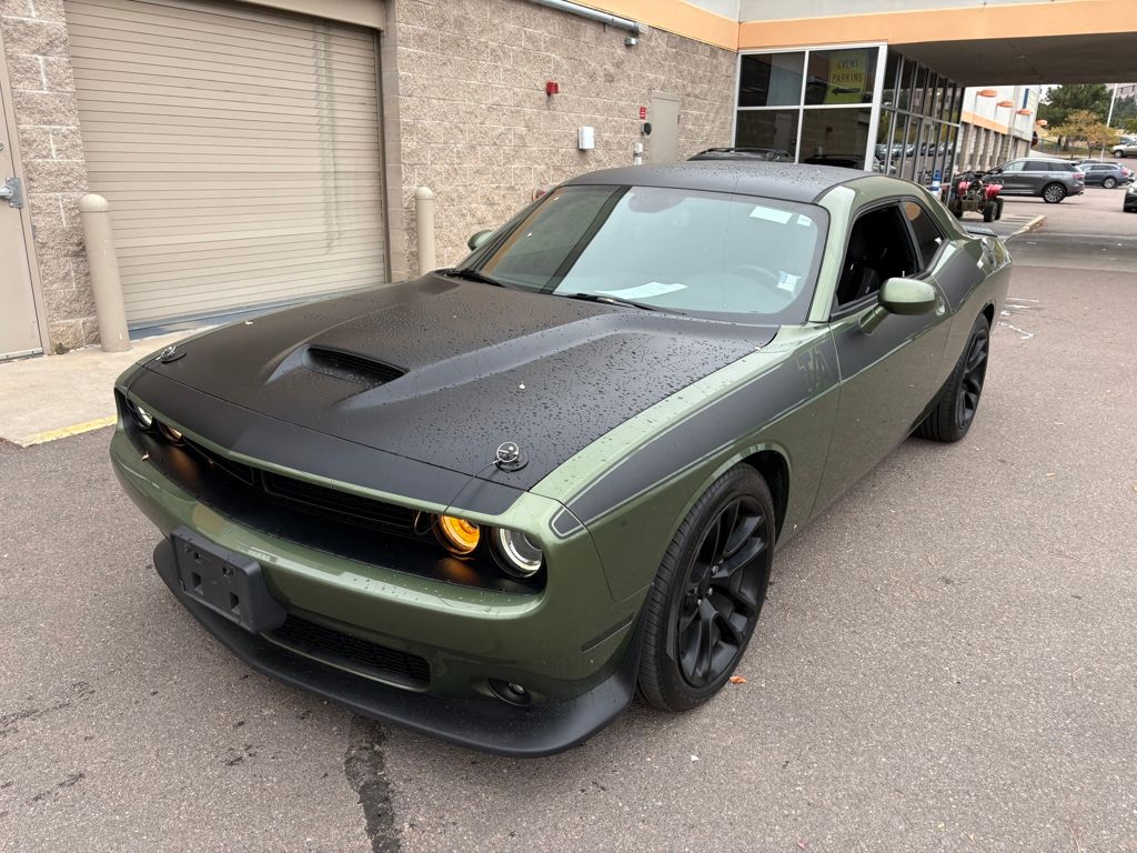 2021 Dodge Challenger R/T photo 3