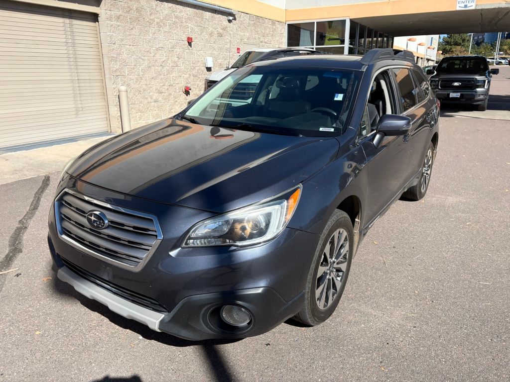 2017 Subaru Outback 2.5i Limited photo 3