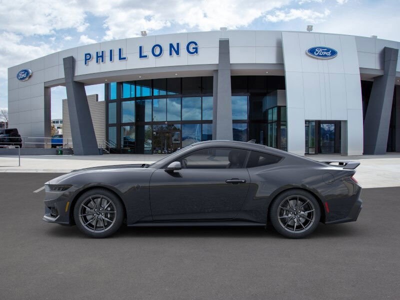 2024 Ford Mustang Dark Horse Deluxe photo 3