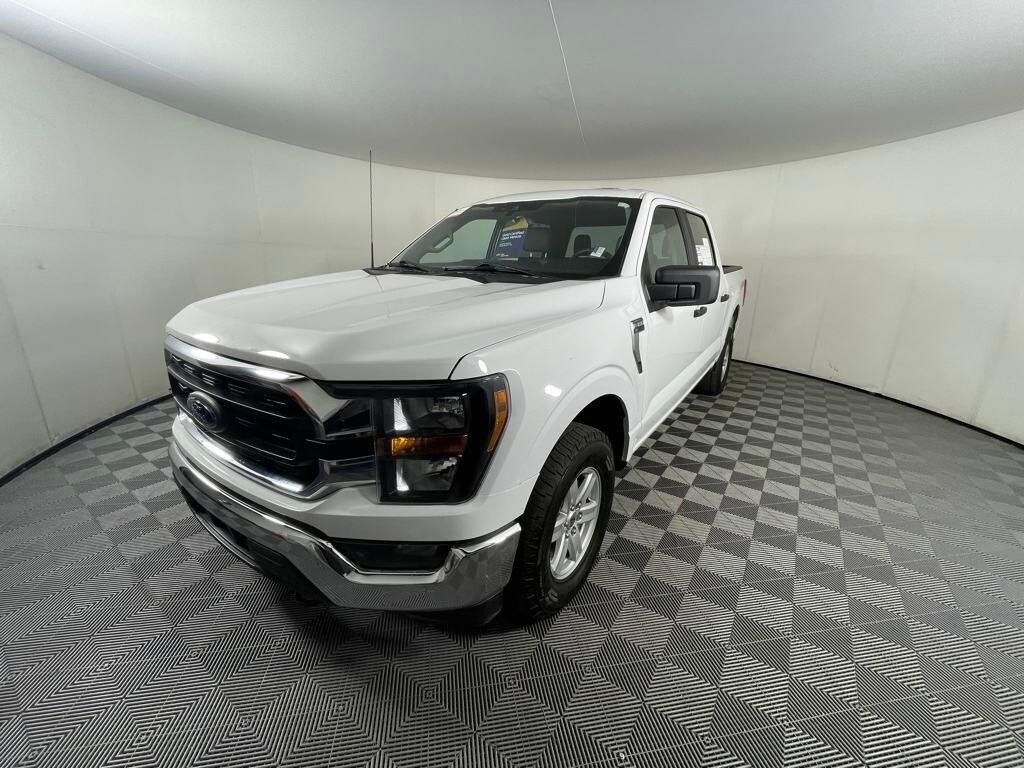 2023 Ford F-150 XLT photo 4