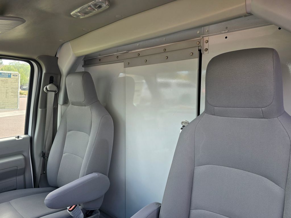 2026 Ford E-Series Cutaway Base - Photo 27
