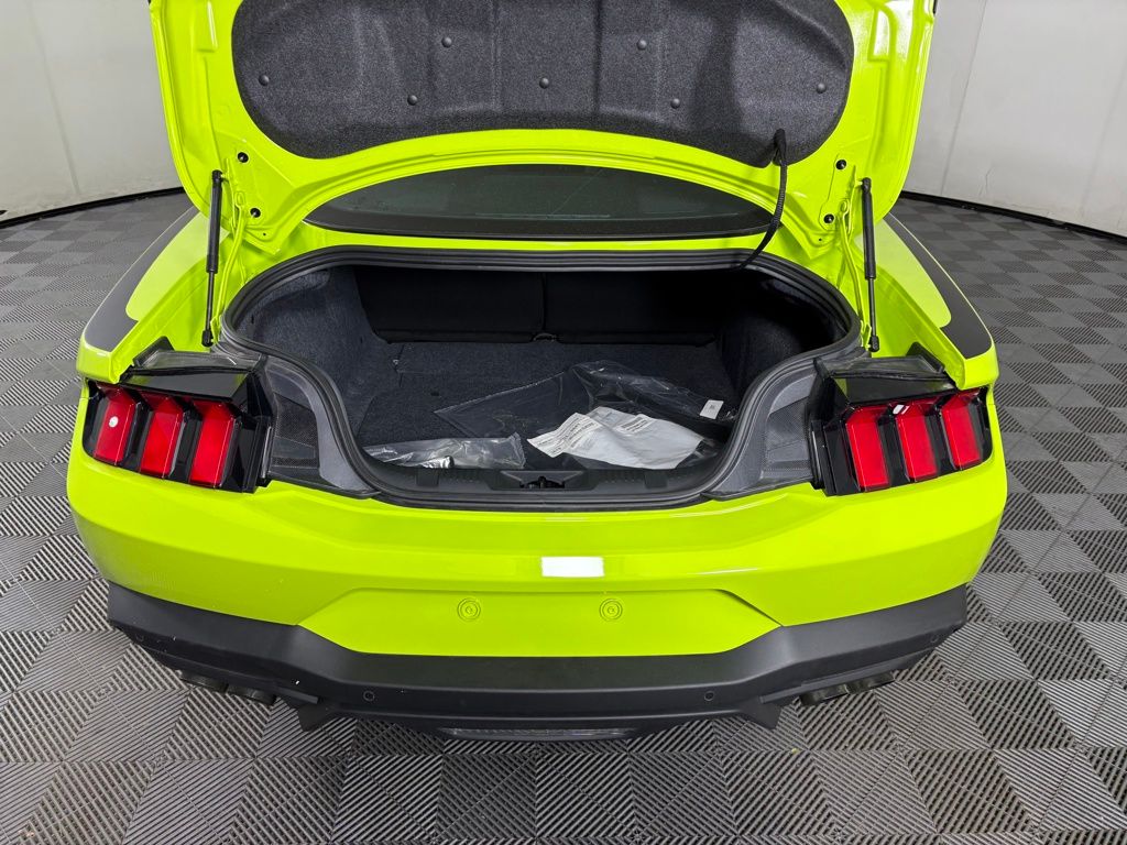 2025 Ford Mustang GT Premium Fastback - Photo 32