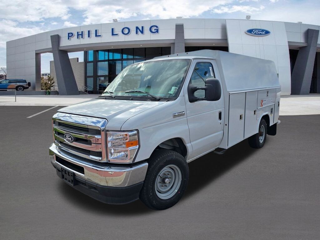 New 2026 Ford E-350SD Base Truck