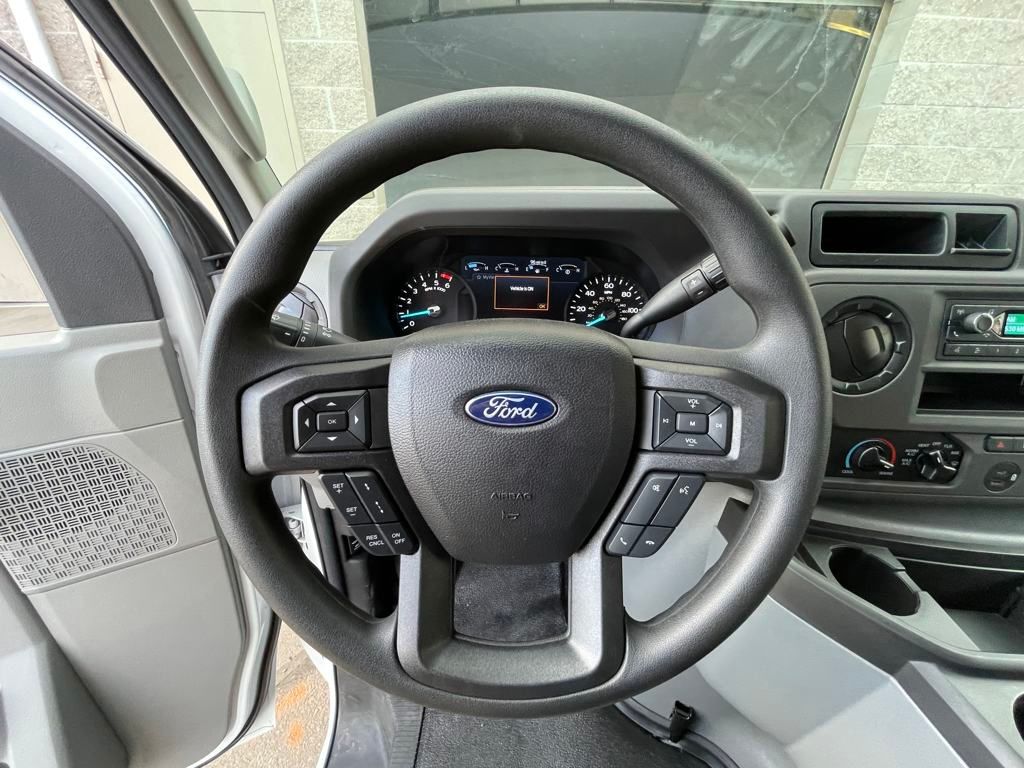2024 Ford E-Series Cutaway Base - Photo 16