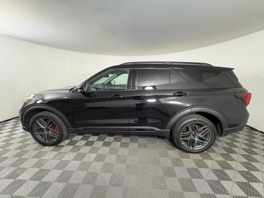 New 2025 Ford Explorer ST-Line SUV