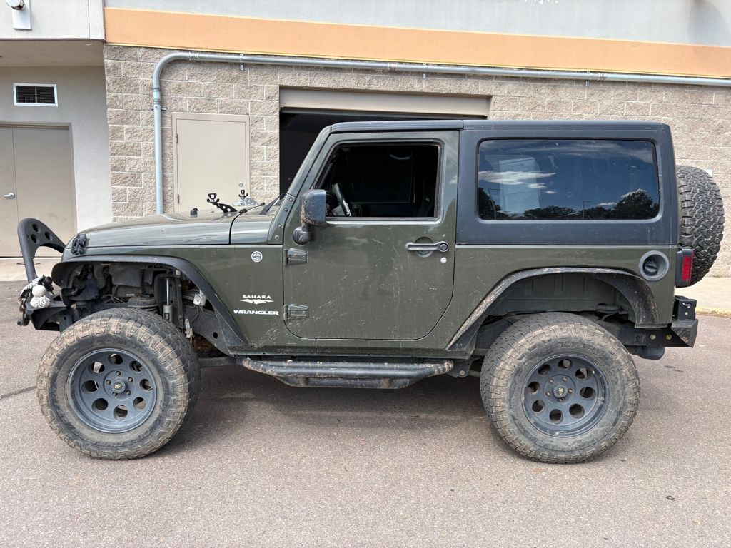 2015 Jeep Wrangler Sahara photo 3