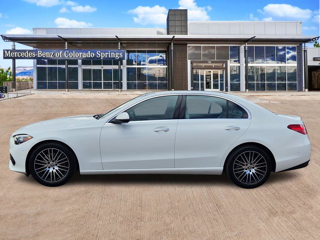 2025 Mercedes Benz C 300 4MATIC Sedan photo 4
