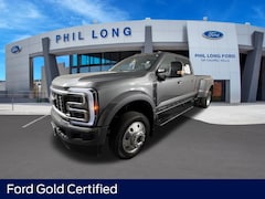2026 Ford F-450SD Platinum Truck