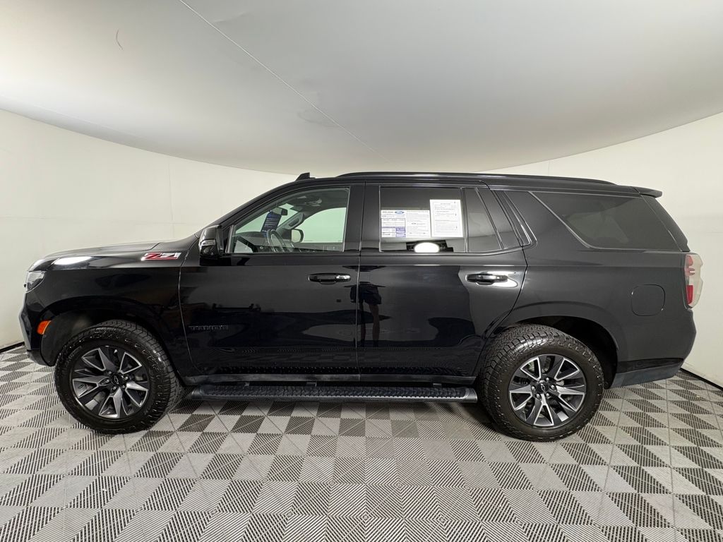2021 Chevrolet Tahoe Z71 photo 3