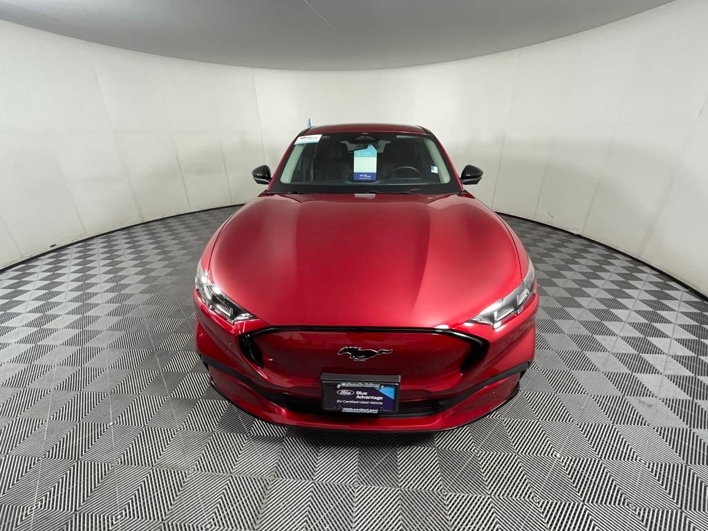 2024 Ford Mustang Mach-E Premium photo 3