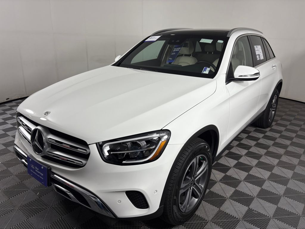 2021 Mercedes Benz GLC 300 4MATIC photo 3