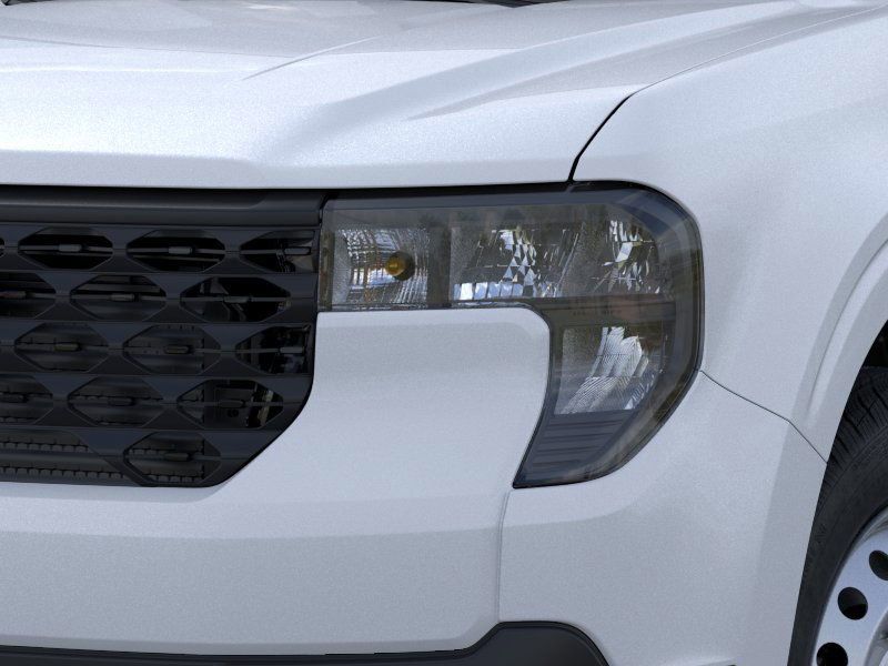 2025 Ford Maverick XL photo 2