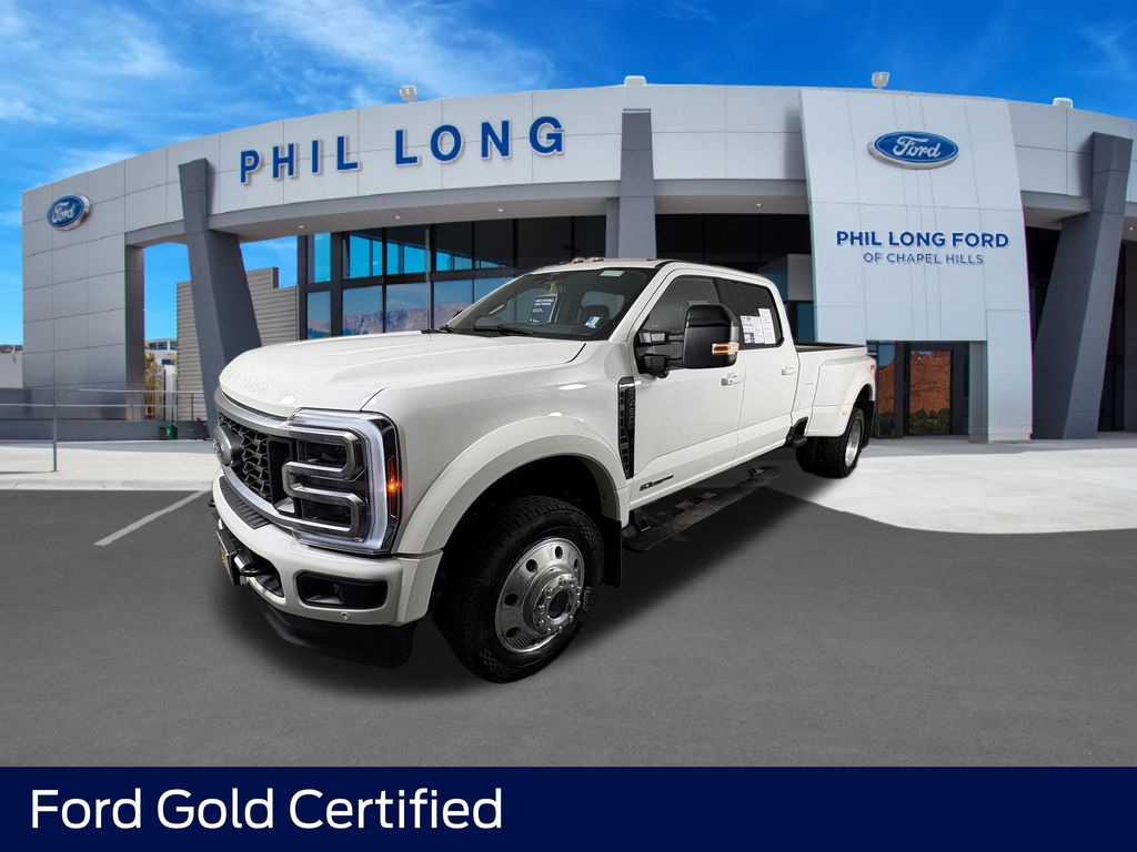 2026 Ford F-450 Platinum 4x4 Crew Cab 8' Box DRW's photo