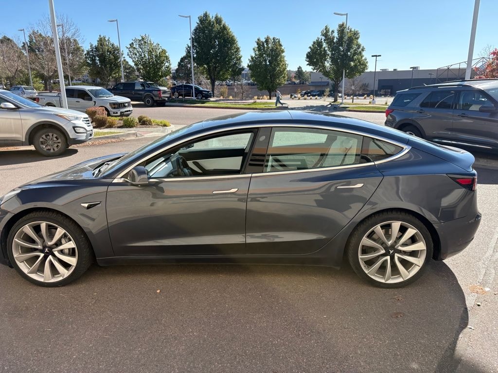 Used 2018 Tesla Model 3  Sedan
